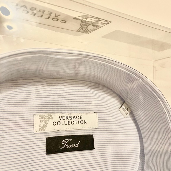 Versace “Camicia (in Blanco-Azzurro)” shirt. - Picture 3 of 4